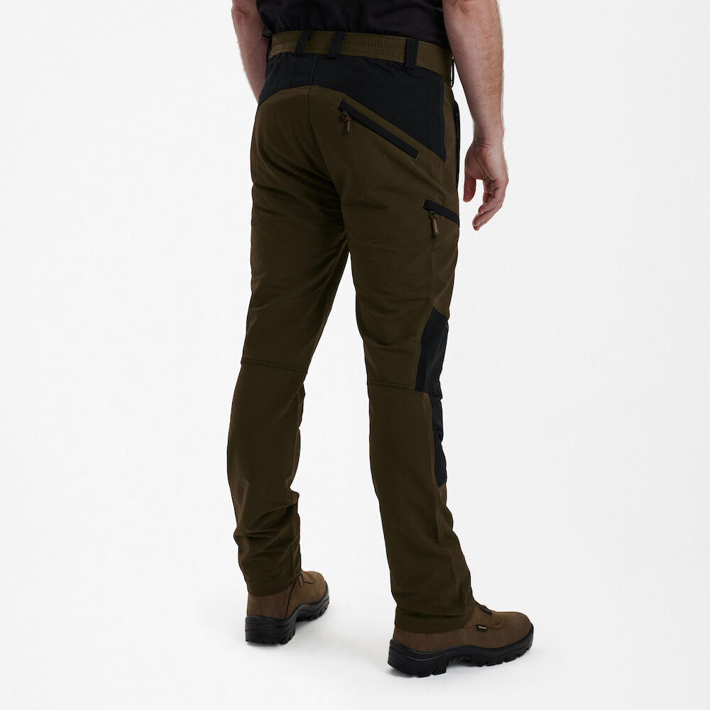 Strike Full Stretch Hose Fallen Leaf/Black